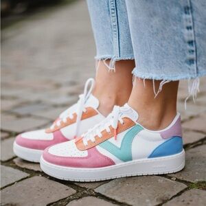 Women's Multicolor Sneakers